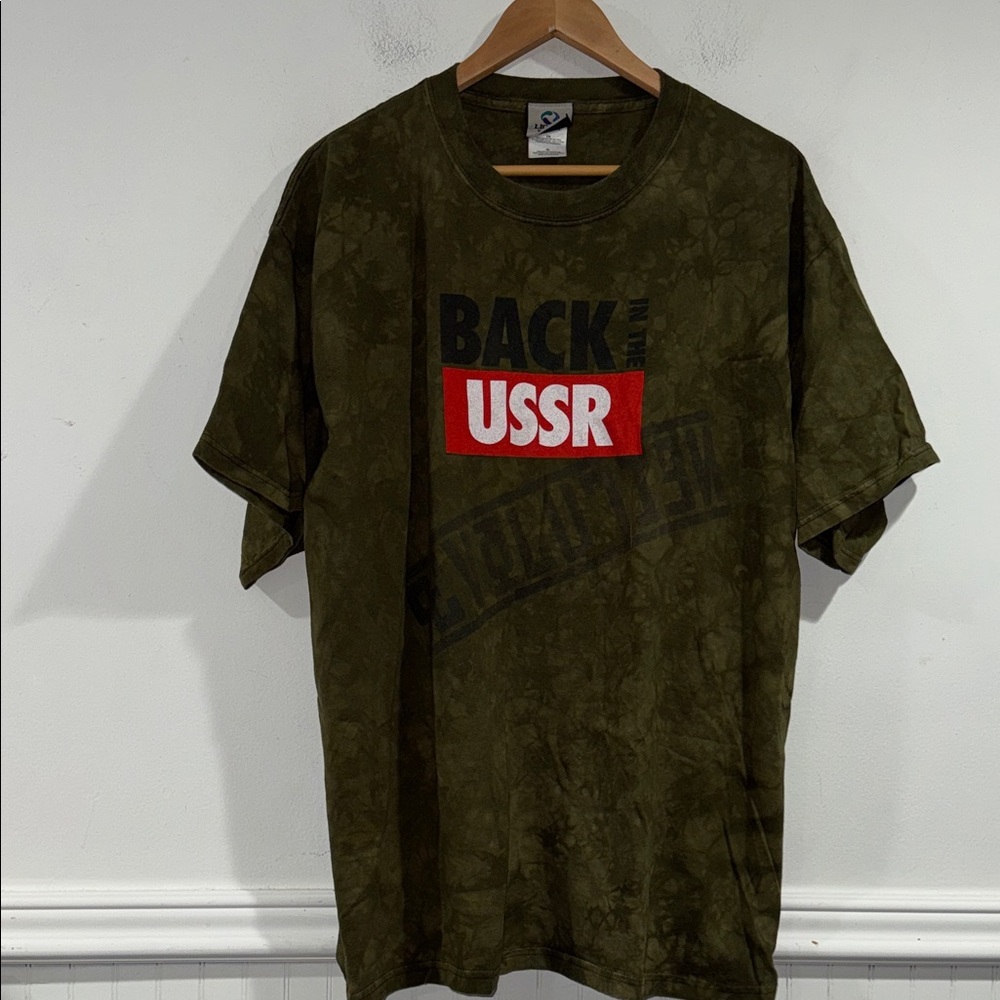 Liquid Blue Beatles shirt Olive tie dye Graphic Tee Red Black Accents xl